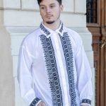 Ia Vladimir broderie neagră