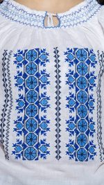 Ie fete Antonia - imagine 4