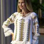 Ia Maria broderie galbenă