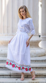 Fustă de damă Adelaida cu trandafiri roșii - motiv tradițional - imagine 3