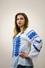 ia de damă cu motive traditionale geometrice Adela - broderie albastră