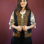 Vesta de femei cu motive tradiționale Iustina