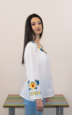 Bluză albă cu broderie Lelia - imagine 2