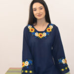 Bluză bleumarin cu broderie Lelia