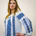 Ia Milena broderie albastră