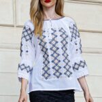 Ia Selena broderie galbenă cu negru