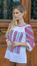 Ia Ada broderie roșie