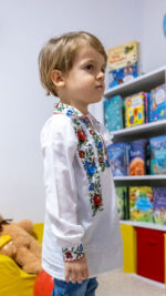 Ie de băieți cu motive tradiționale florale Eugen - imagine 2