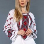 Ia Renata broderie roșie