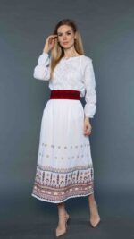 Brâu tradițional roșu cu broderie neagră Silvana - imagine 4