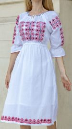 Rochie tradițională motiv creastă roșie - imagine 2
