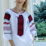 Ie de damă cu motive tradiționale Sabrina