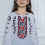Ie cu motive tradiționale Cipriana