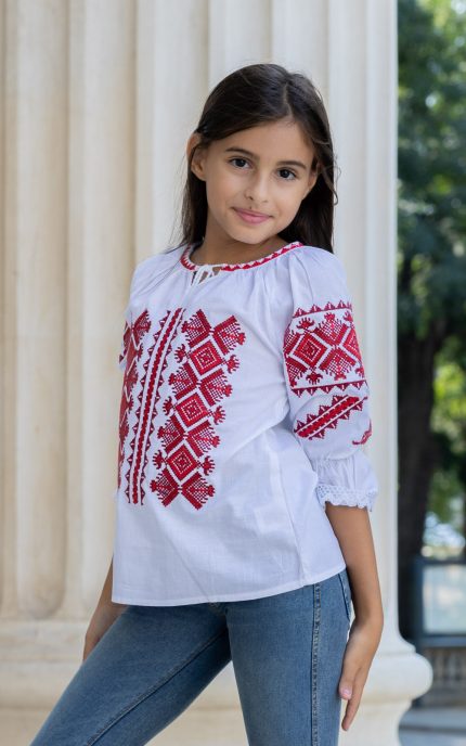 Ie albă pentru fete cu broderie tradițională roșie Adela
