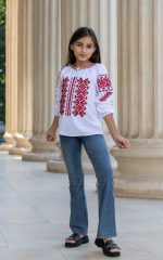 Ie românească pentru fete 0–16 ani cu broderie geometrică roșie