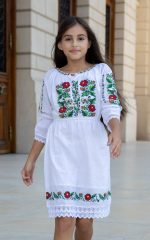 Rochiţa brodată - model Alesia
