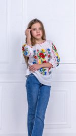Ie tradițională brodată - Model Viviana - imagine 3