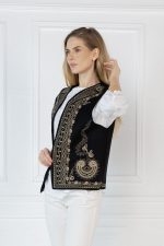 Vestă in culoarea neagra cu motive traditionale brodate aurii