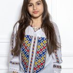 Ia Teofana pentru fetițe – ie tradițională cu broderie multicoloră