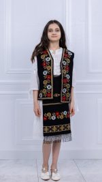 Set pentru fetițe - Model brodat Zenaida