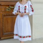 Rochie brodată Anda