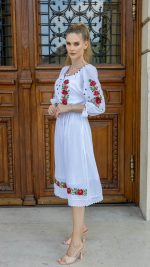 Rochie brodată Anda - imagine 4