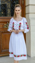 Rochie brodată Anda - imagine 3