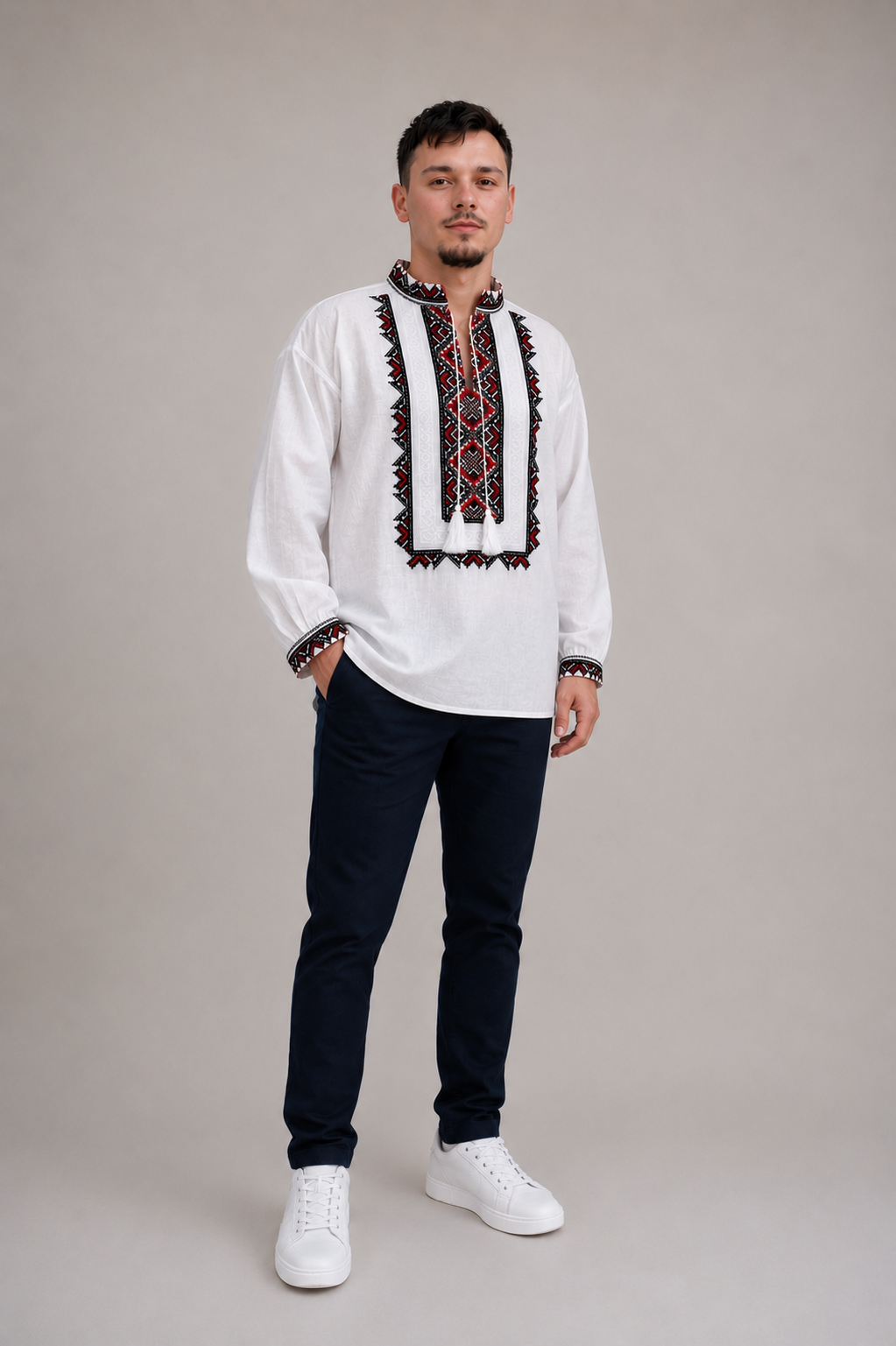 Darius broderie rosie Ia Darius cu broderie roșie - imagine 1